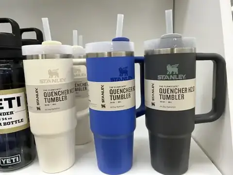 Stanley Quencher tumblers and YETI bottles in Charlestown