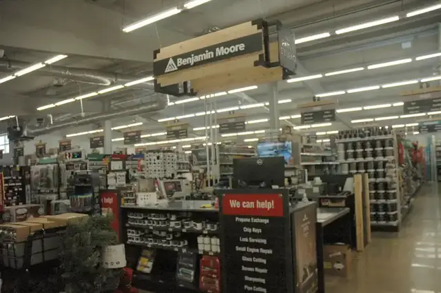 The We Can Help service counter and Benjamin Moore paint department at the New Albany store